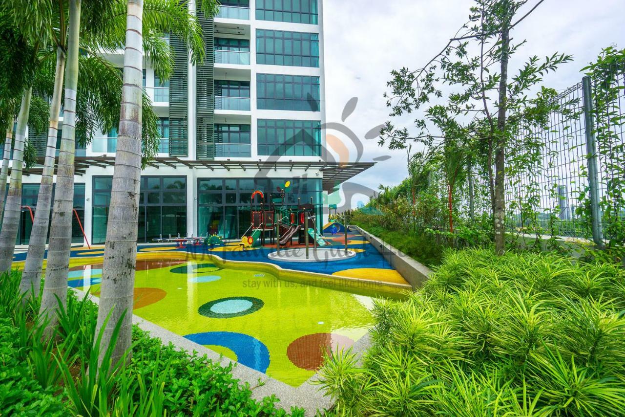 Nn Famille Guest House Pasir Gudang Εξωτερικό φωτογραφία