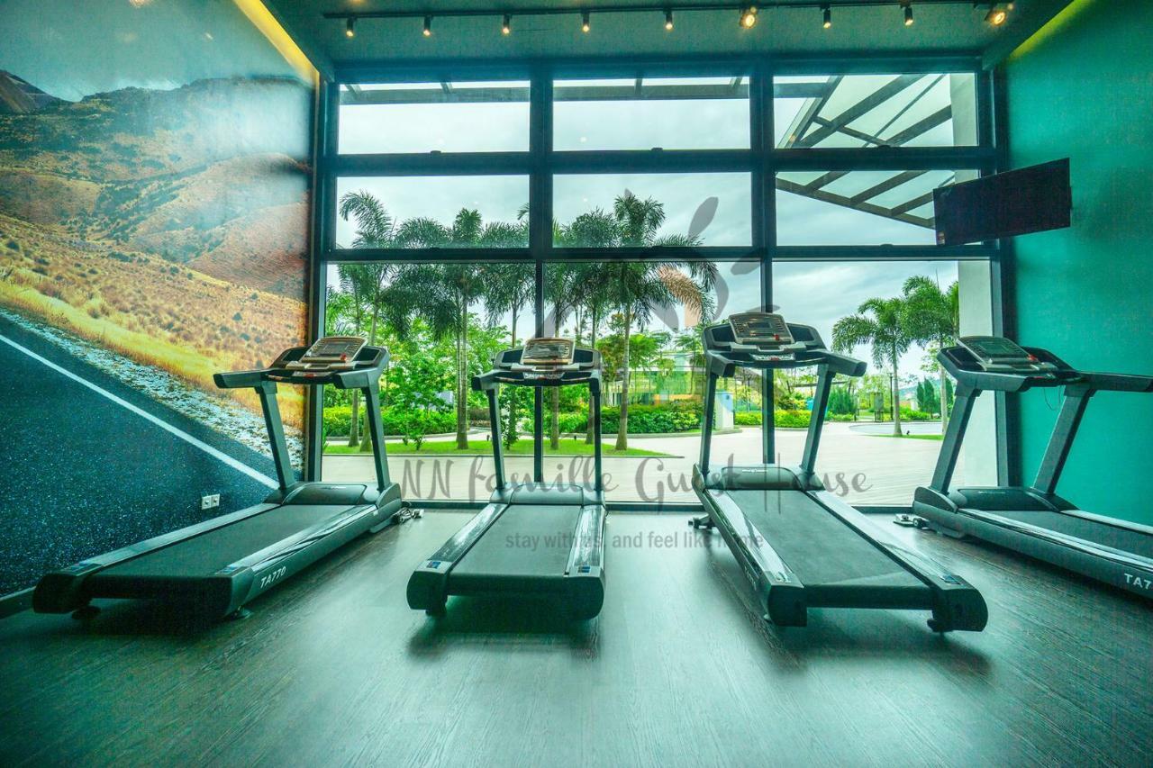 Nn Famille Guest House Pasir Gudang Εξωτερικό φωτογραφία